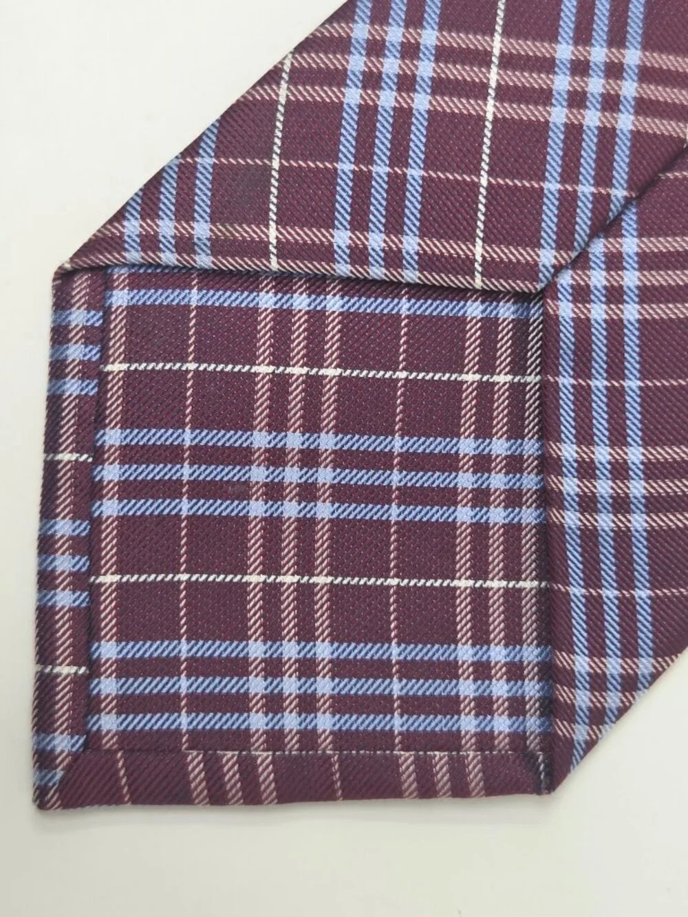 Joseph And Lyman Mens 100% Silk Tie 58 Inch Burgundy Blue Plaid Pattern